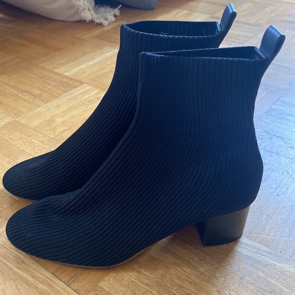 Everlane Glove Boots - Picture 2 of 5
